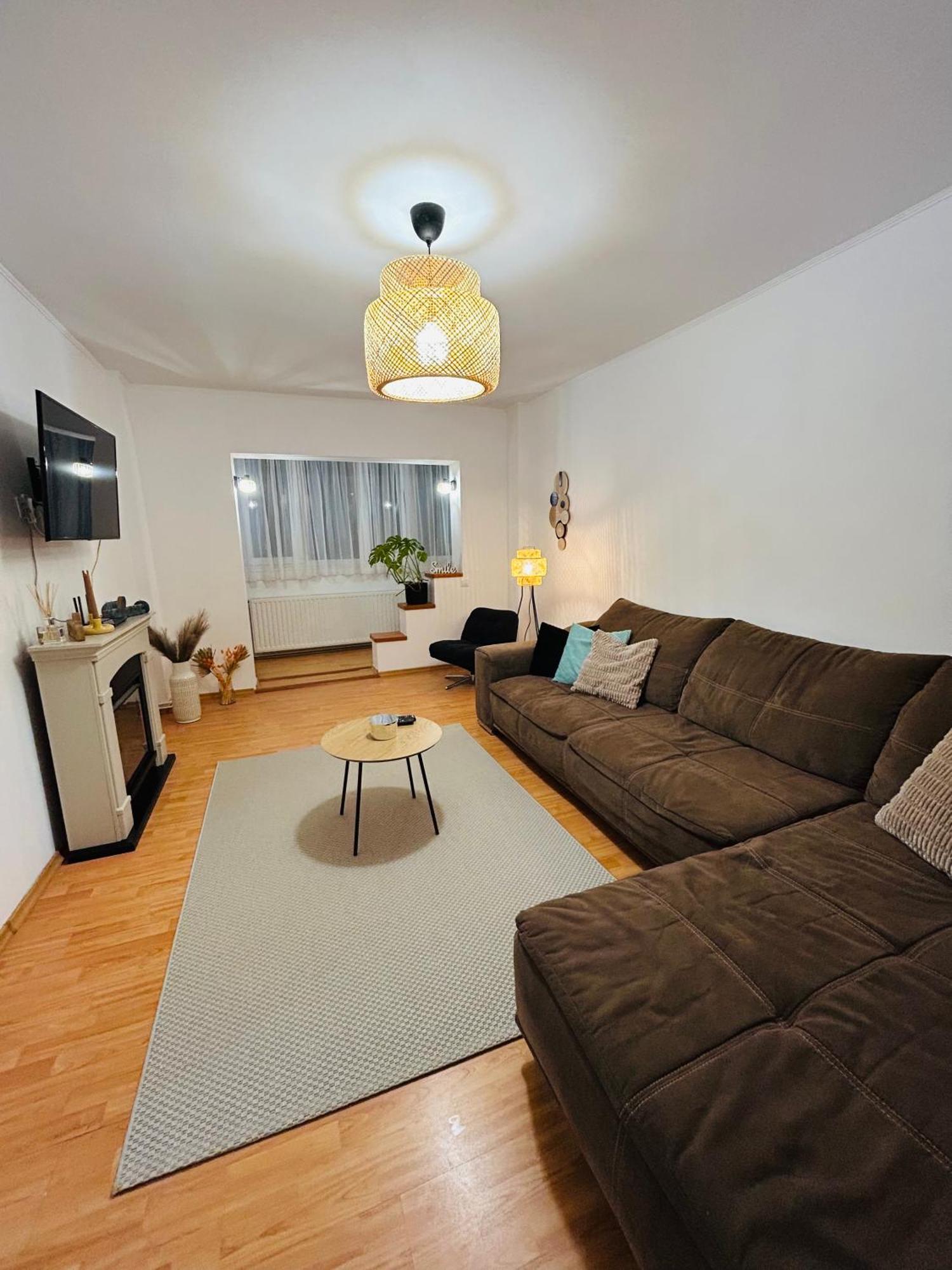 Delis Apartment Sinaia Bagian luar foto