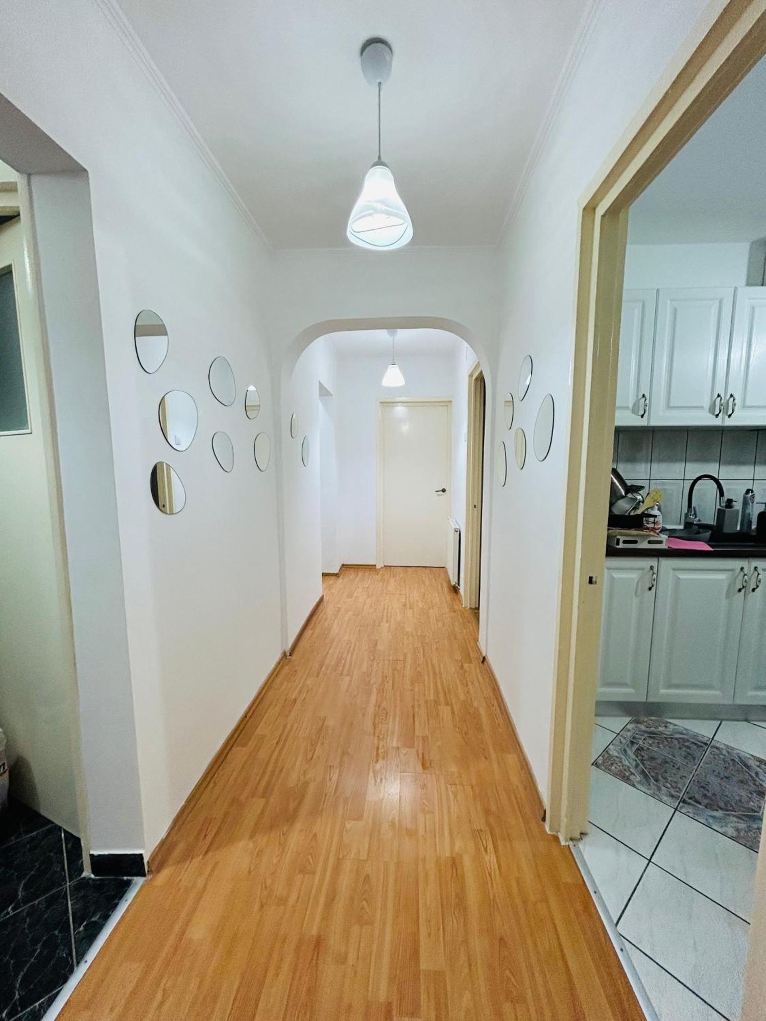 Delis Apartment Sinaia Bagian luar foto