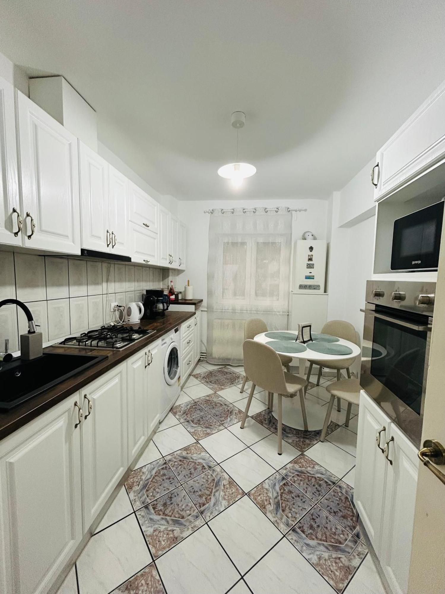 Delis Apartment Sinaia Bagian luar foto